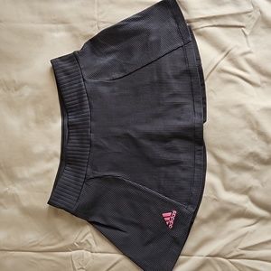 Adidas Primeknit tennis skort, size M